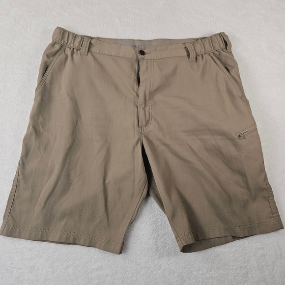 Wrangler Other - Wrangler ATG All Terrain Gear Mens Tan Khaki Performance Shorts Size 40